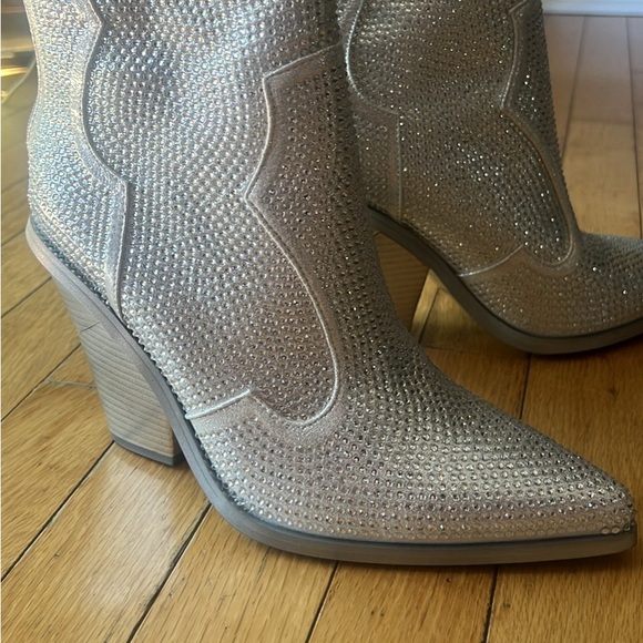 Azalea Wang Soulard Bling Cowgirl Bootie - Picture 2 of 6